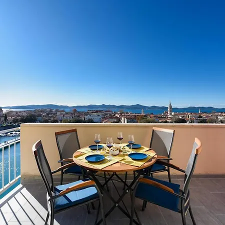 Penthouse Dolcevita Apartamento Zadar