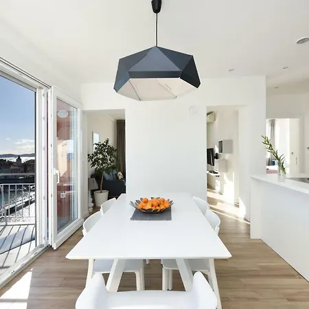 Penthouse Dolcevita Apartman