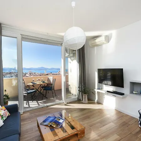 Apartment Penthouse Dolcevita *