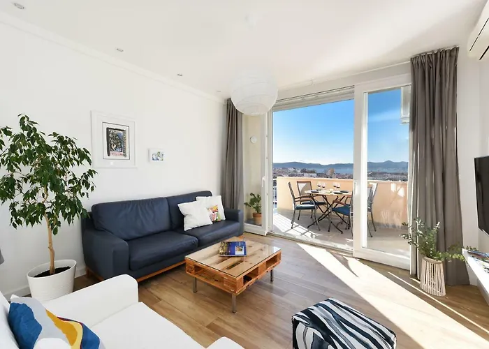 Penthouse Dolcevita 公寓