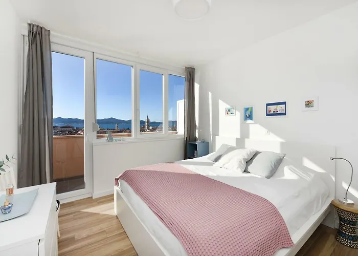 Penthouse Dolcevita 公寓 扎达尔