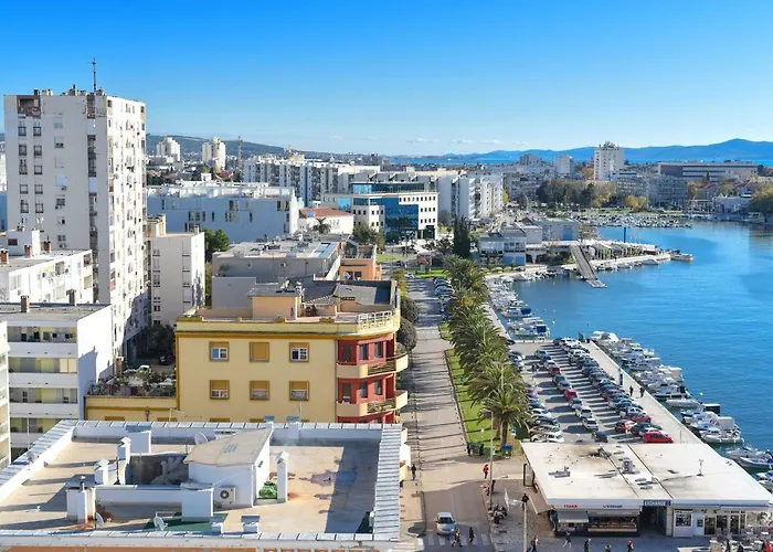 公寓 Penthouse Dolcevita *